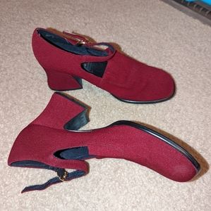 ESPIRIT Burgundy Heels